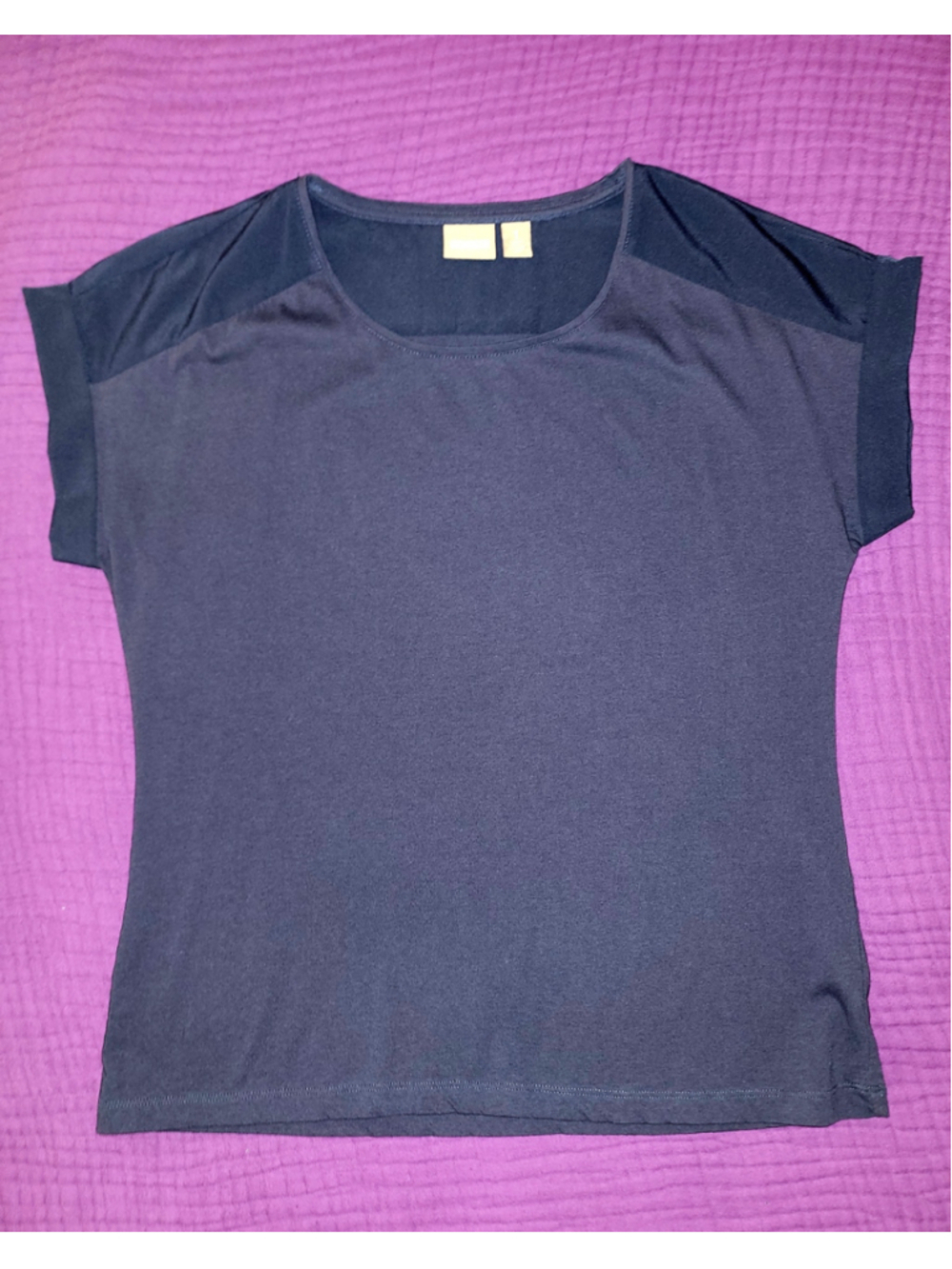 Chico's Size 1 Navy Mixed Media Top Modal Cotton Scoop Neck Short Sleeve Women